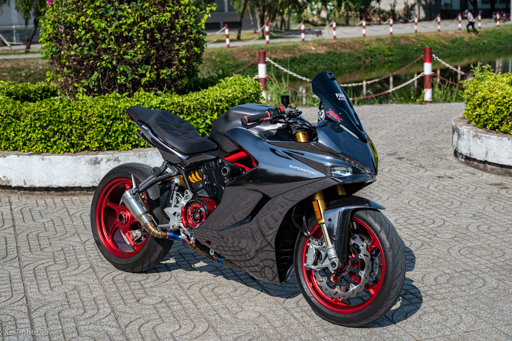 Xe_Tinhte_Ducati_SupersportS-4593.jpg