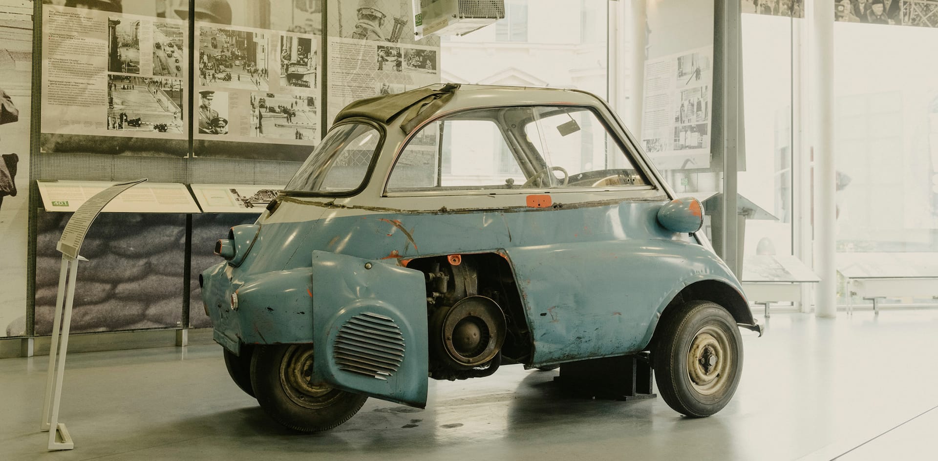 BMW_isetta_8.jpg