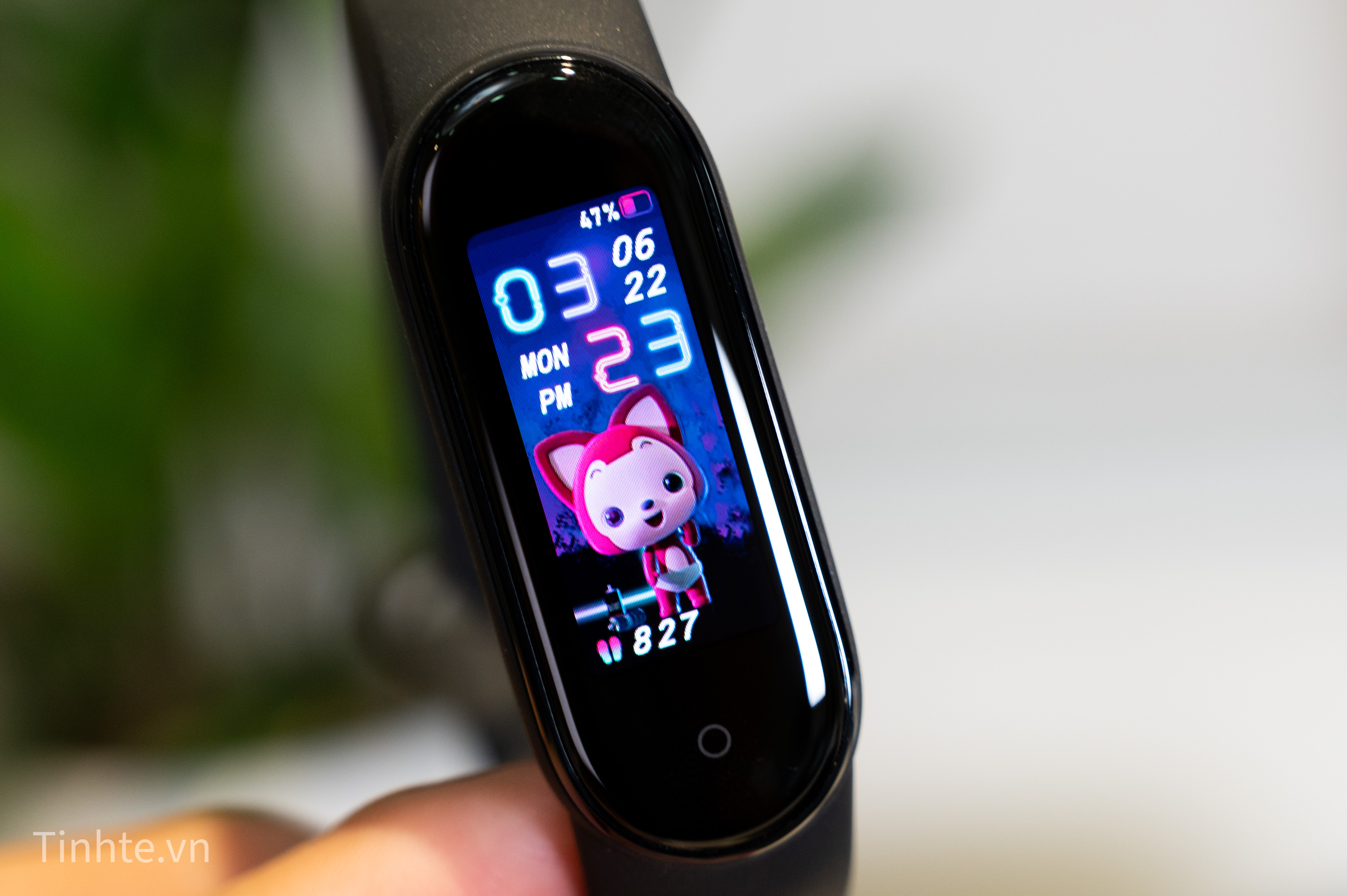 TrΓͺn tay Mi Band 5 TrΓͺn tay Mi Band 5