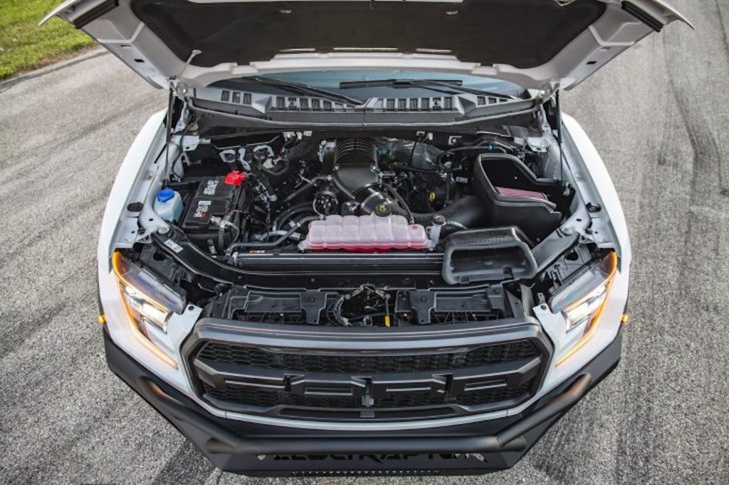 Hennessey-VelociRaptor-V8-3.jpg