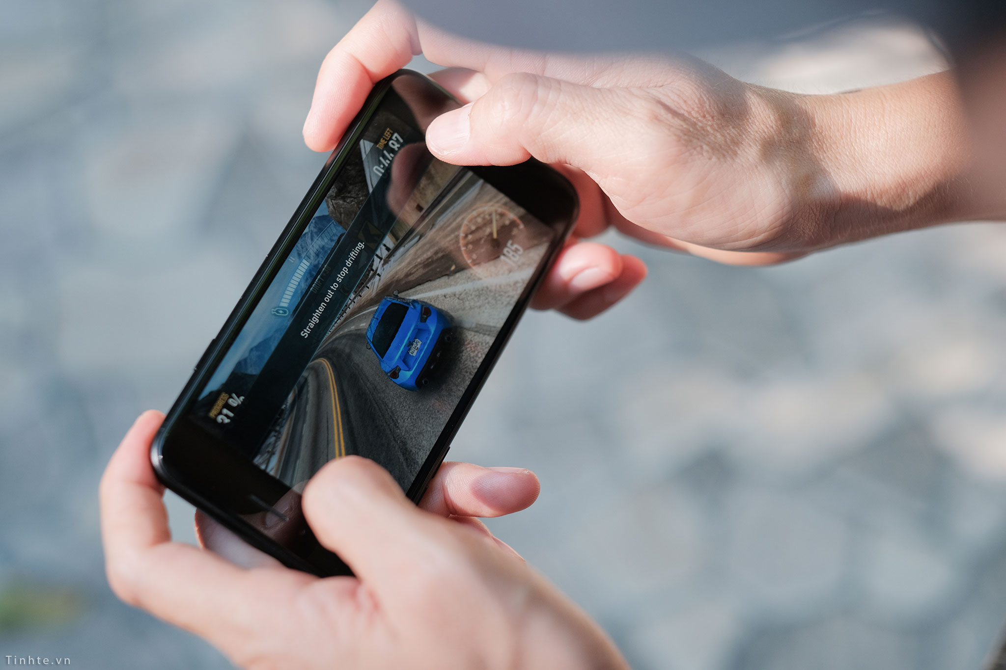 Nếu Muốn Mua iPhone SE 2020, Bạn Cần Đọc Bài Viết Này | Nguyễn Kim Blog
