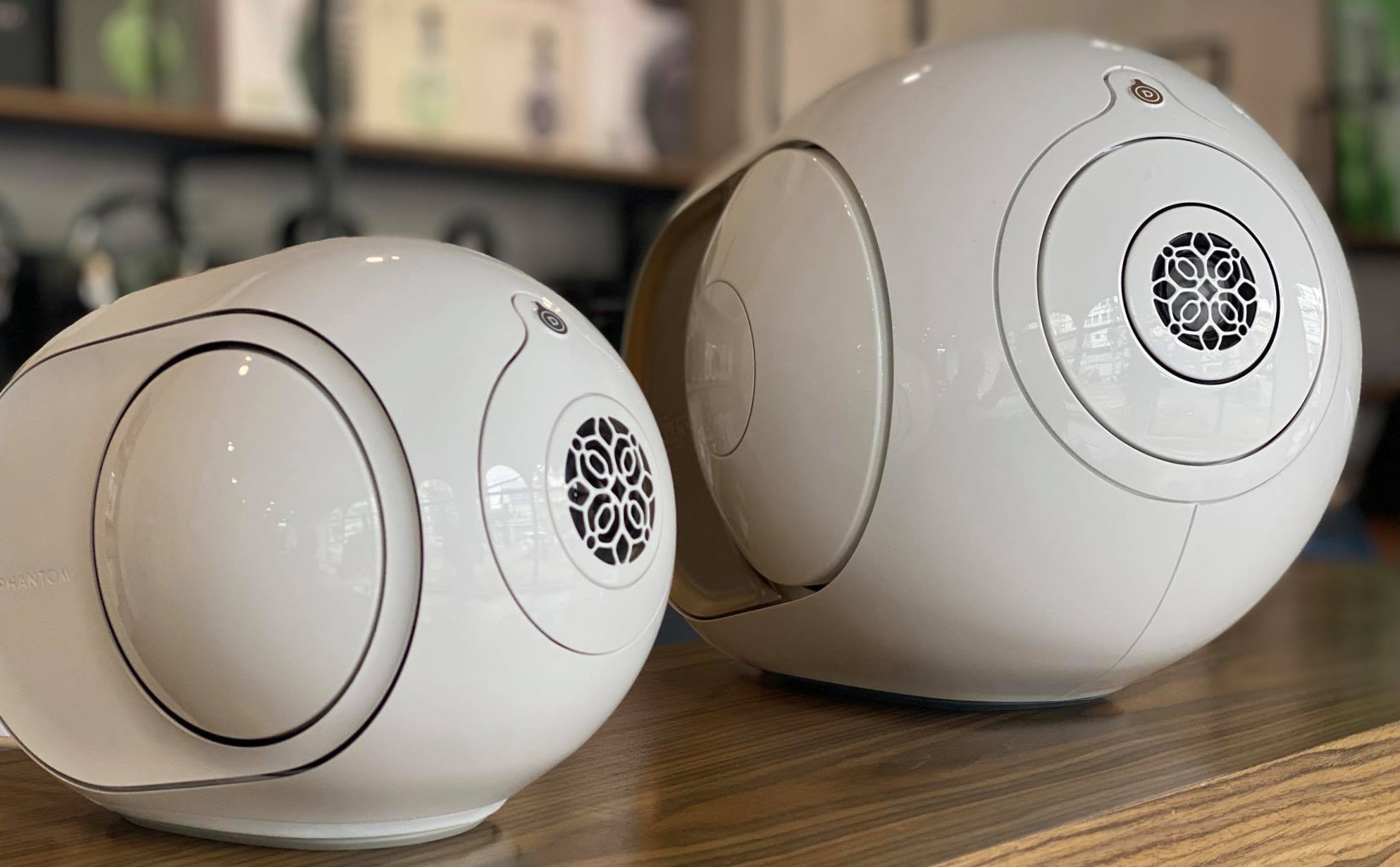Devialet phantom roon top