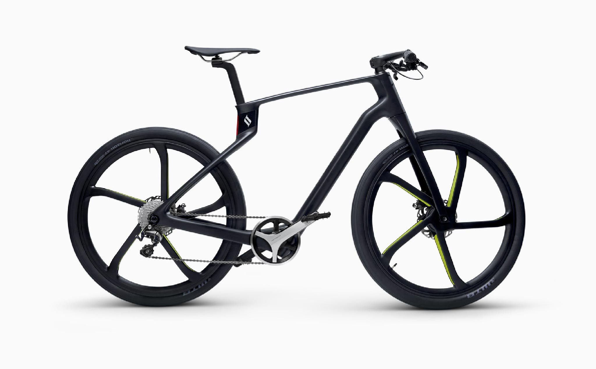 Monolithic carbon fiber bike with 3D printing technology made in Vietnam Superstrata received compliments from the online community