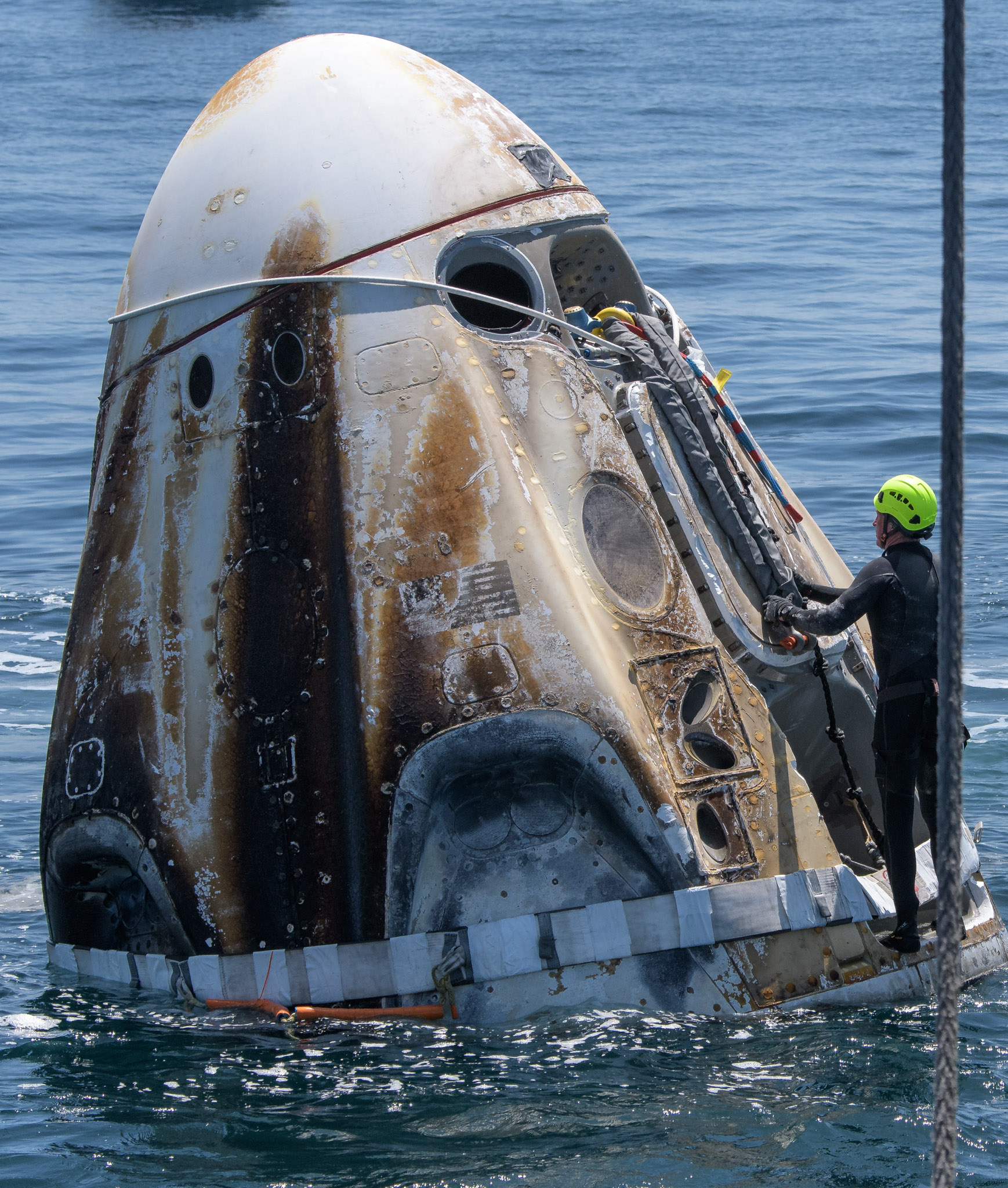 spacex_crew_dragon_lịch_sử_khám_phá_không_gian_nasa_nước_mỹ_tóm_tắt_tinh_tế-25.jpg