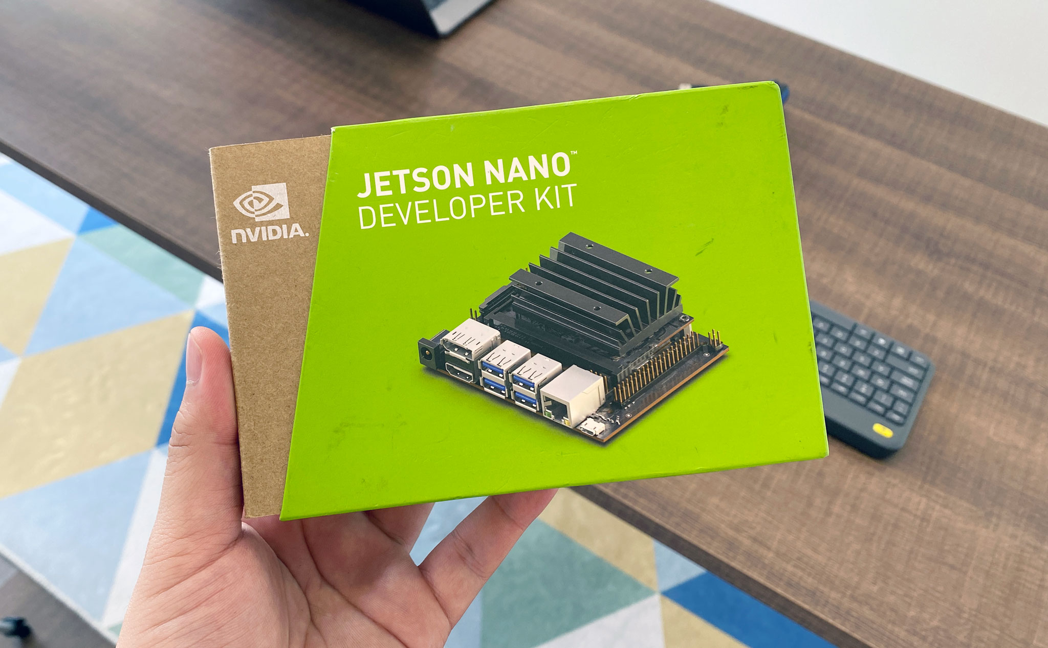 cover_home_tren_tay_nvidia_jetson_nano.jpg