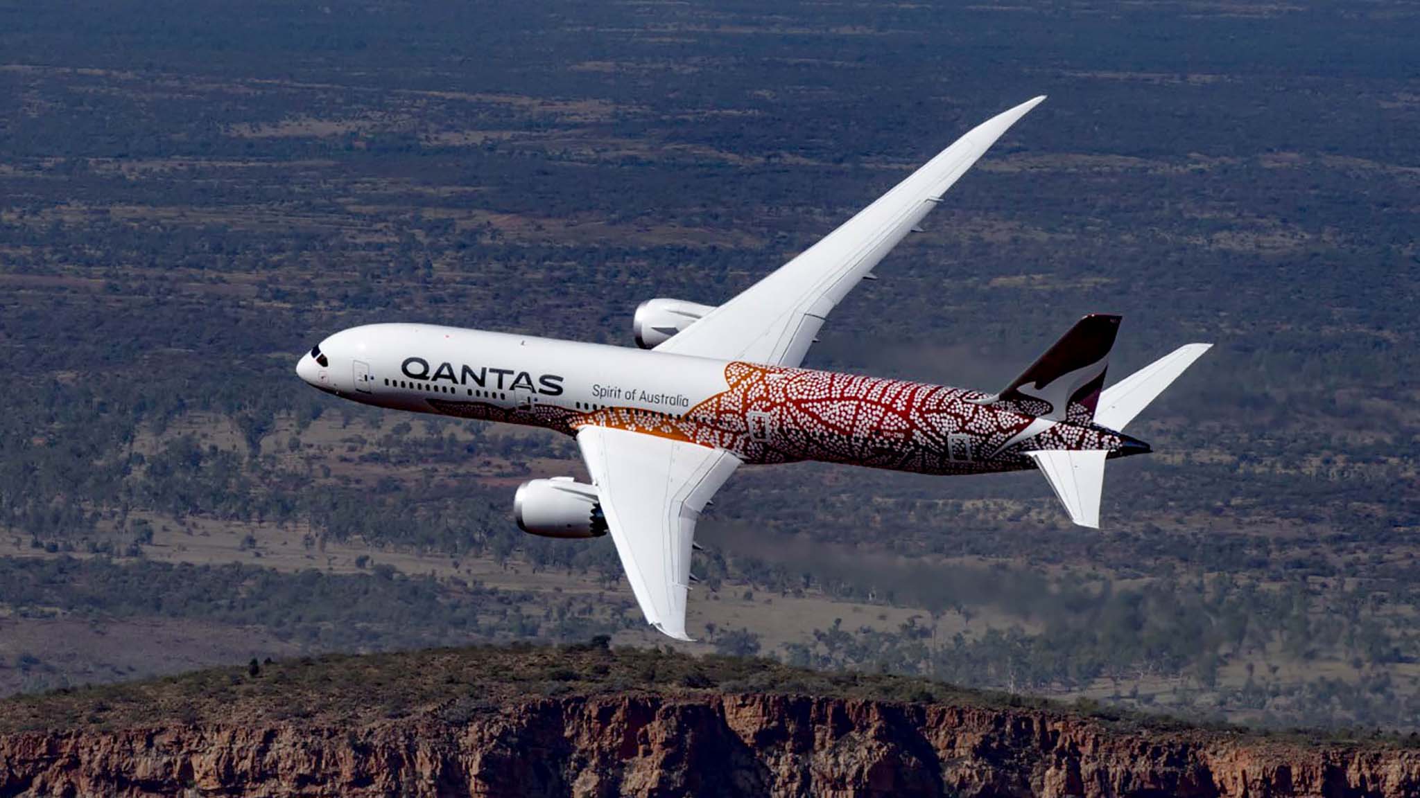 Qantas flight to nowhere.jpg