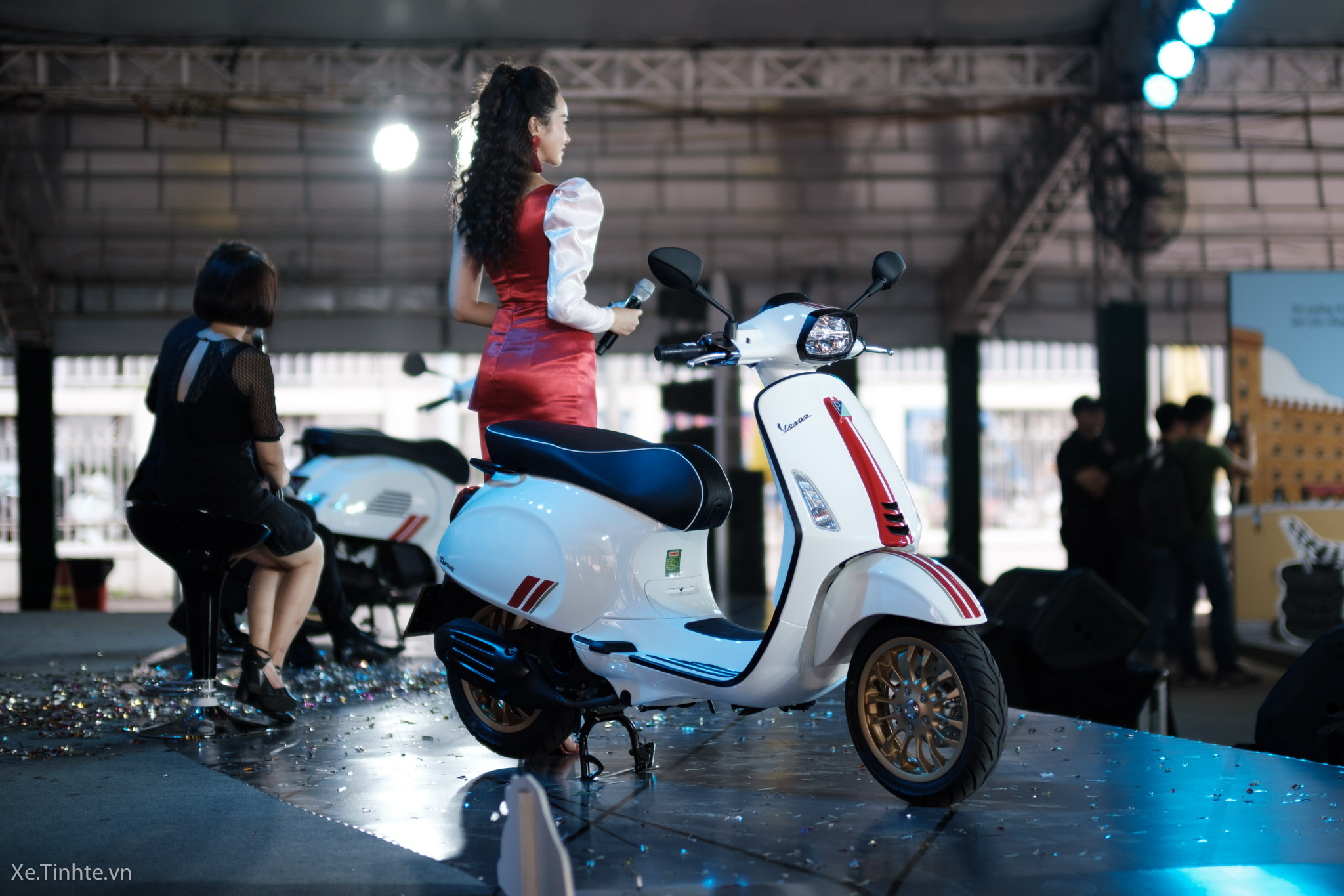 Lộ ảnh trần trụi Vespa Primavera 150cc tích hợp ABS