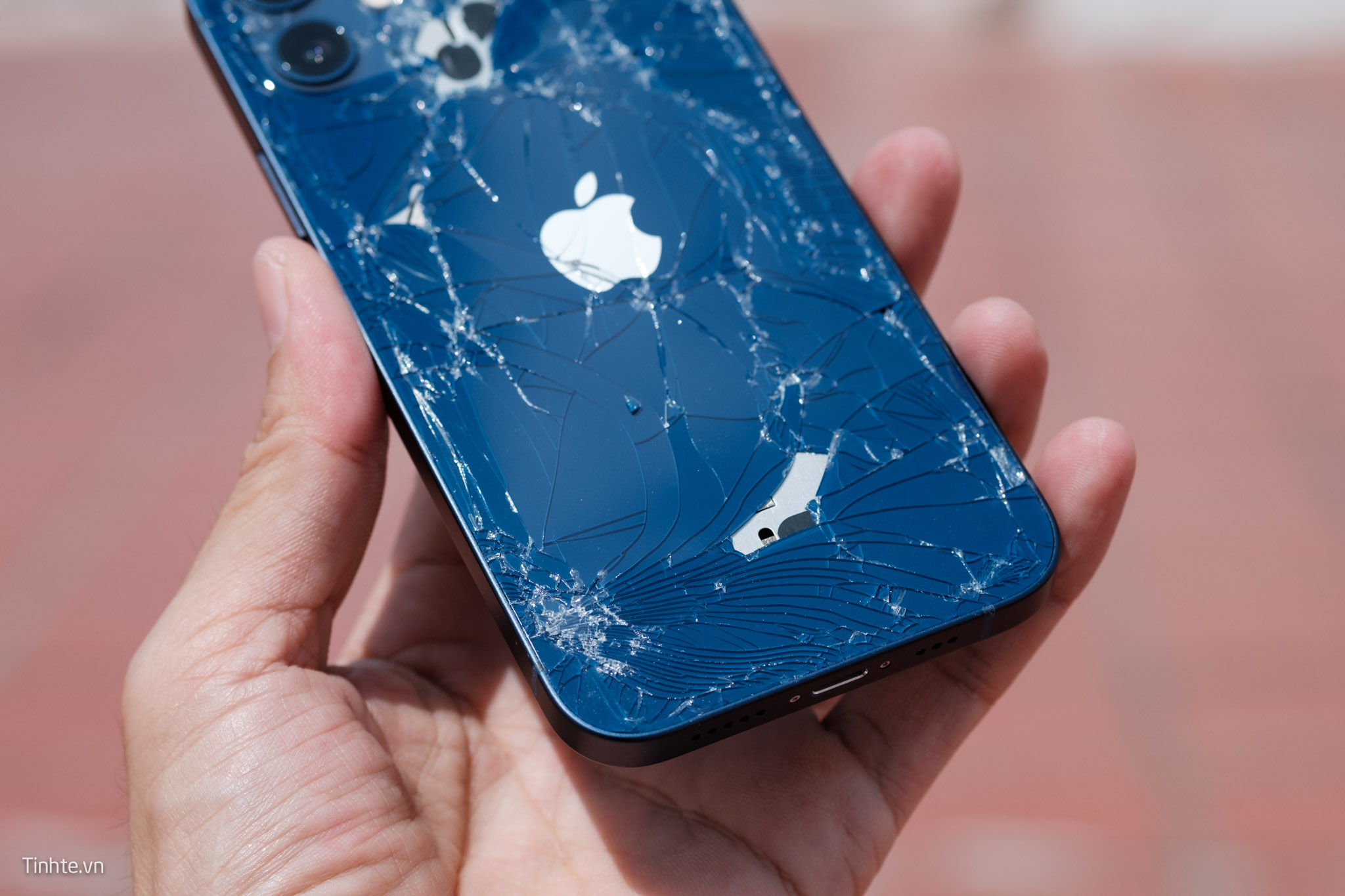 Cách xử lý màn hình iPhone X bị vỡ, có thể bạn chưa biết?