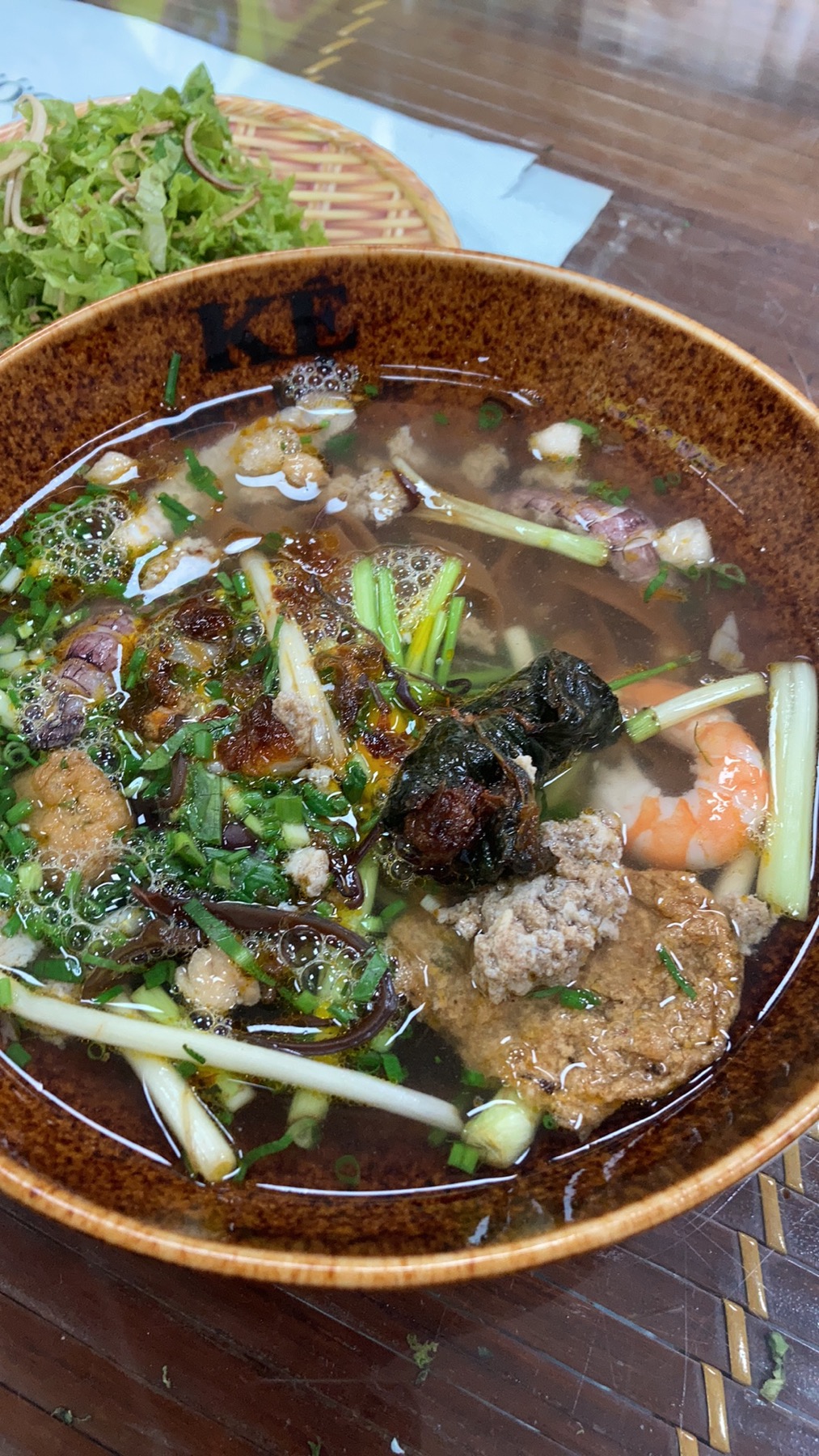 Làm bát bánh đa cua hải phòng