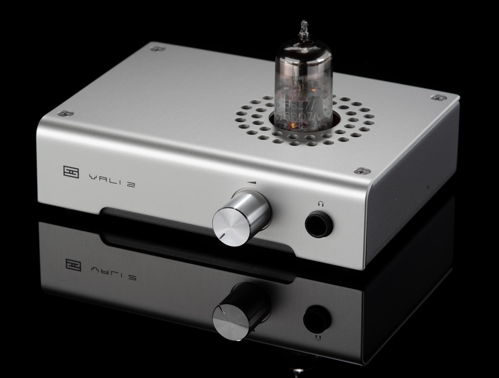 Schiit_Vali_2_Plus_p1.jpg