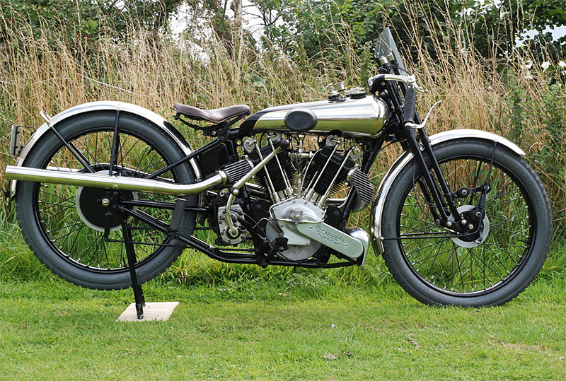 1925-Brough-Superior-SS100-1.jpg