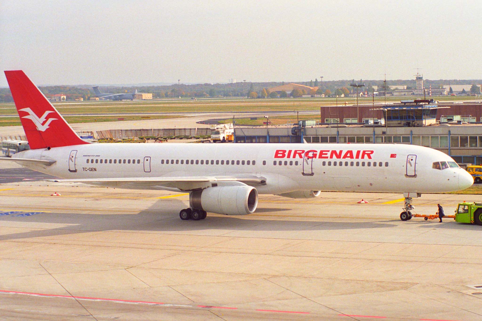 Birgenair 757.jpg