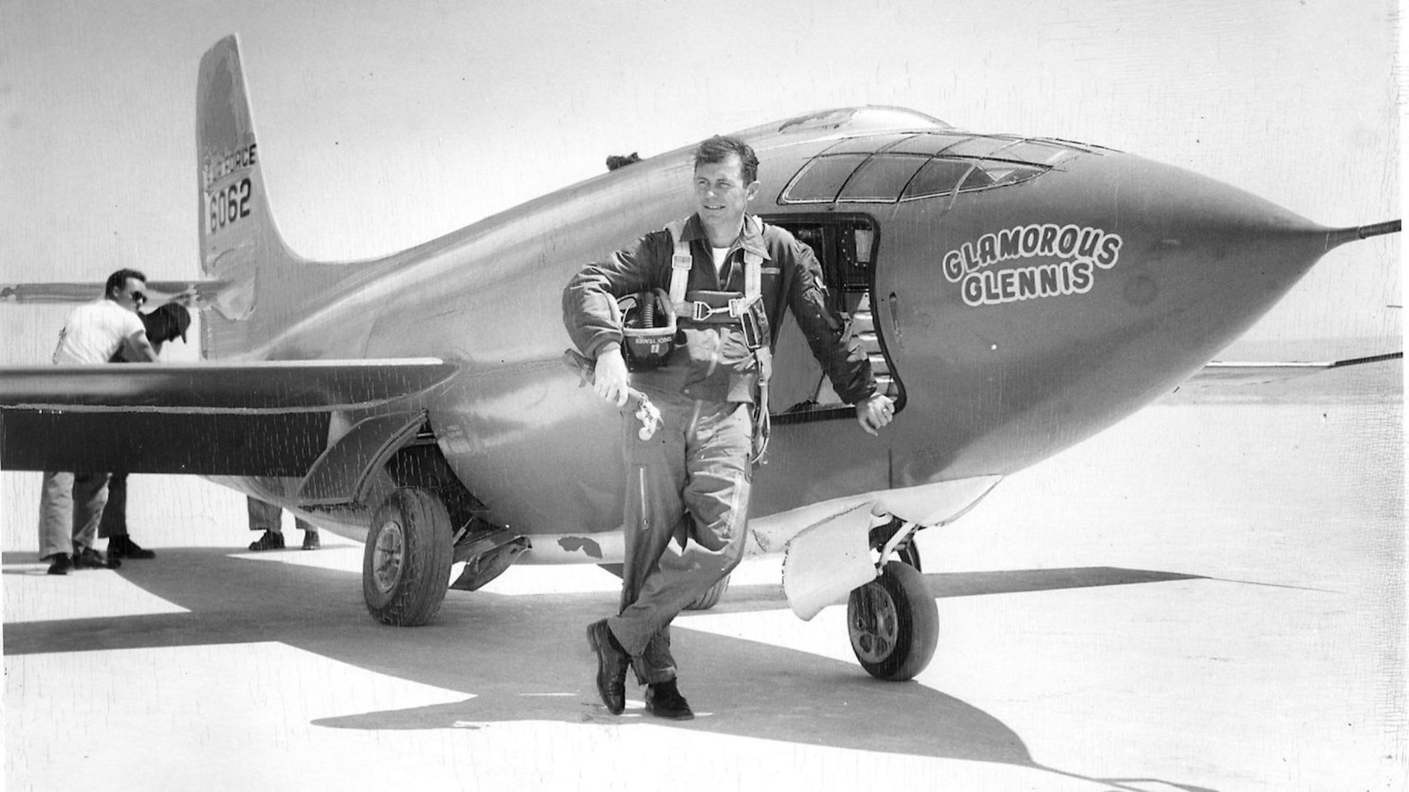 Người đầu tiên phá vỡ vận tốc âm thanh, Chuck Yeager qua đời ở tuổi 97