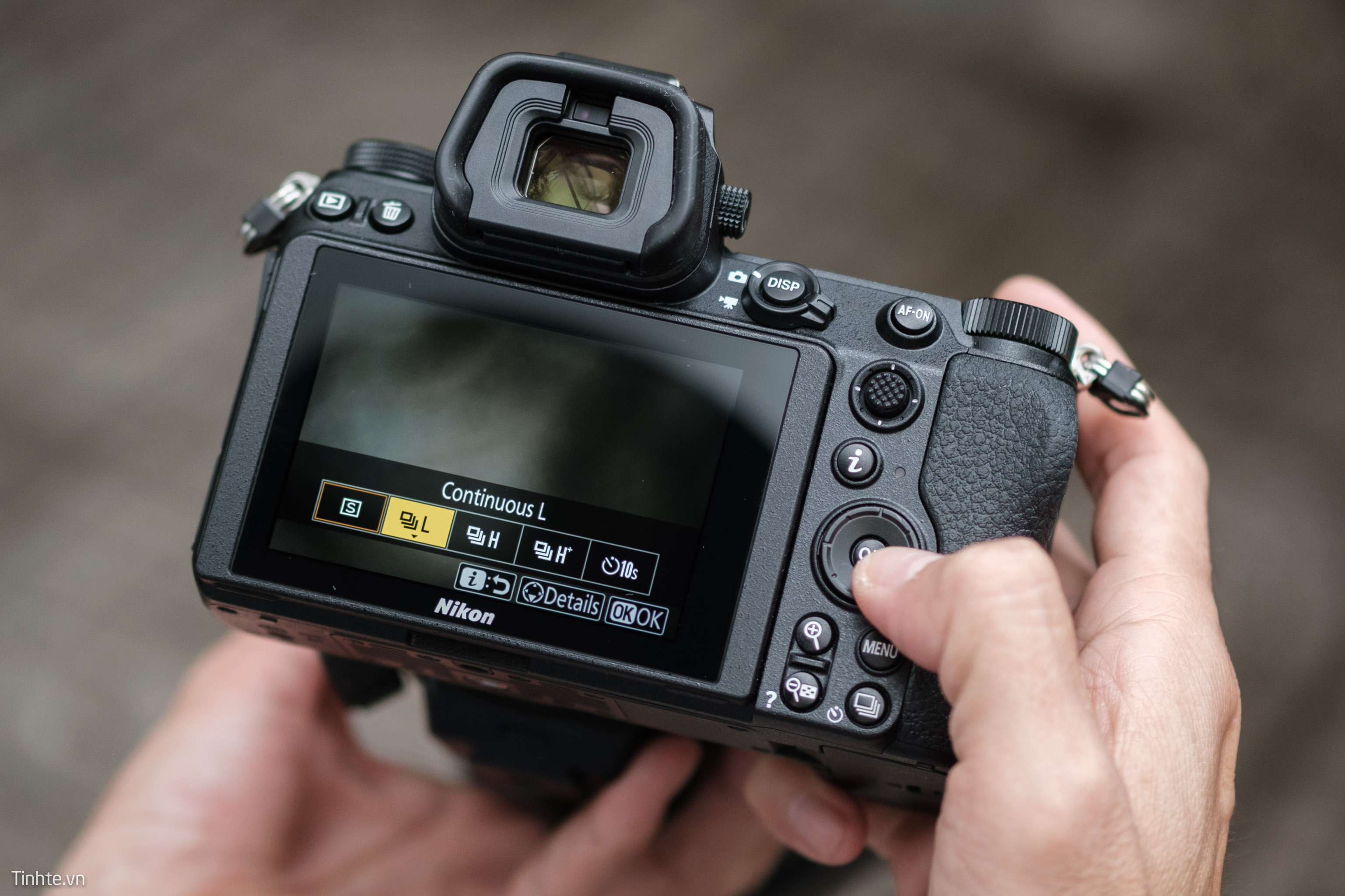 nikon z6ii bluetooth