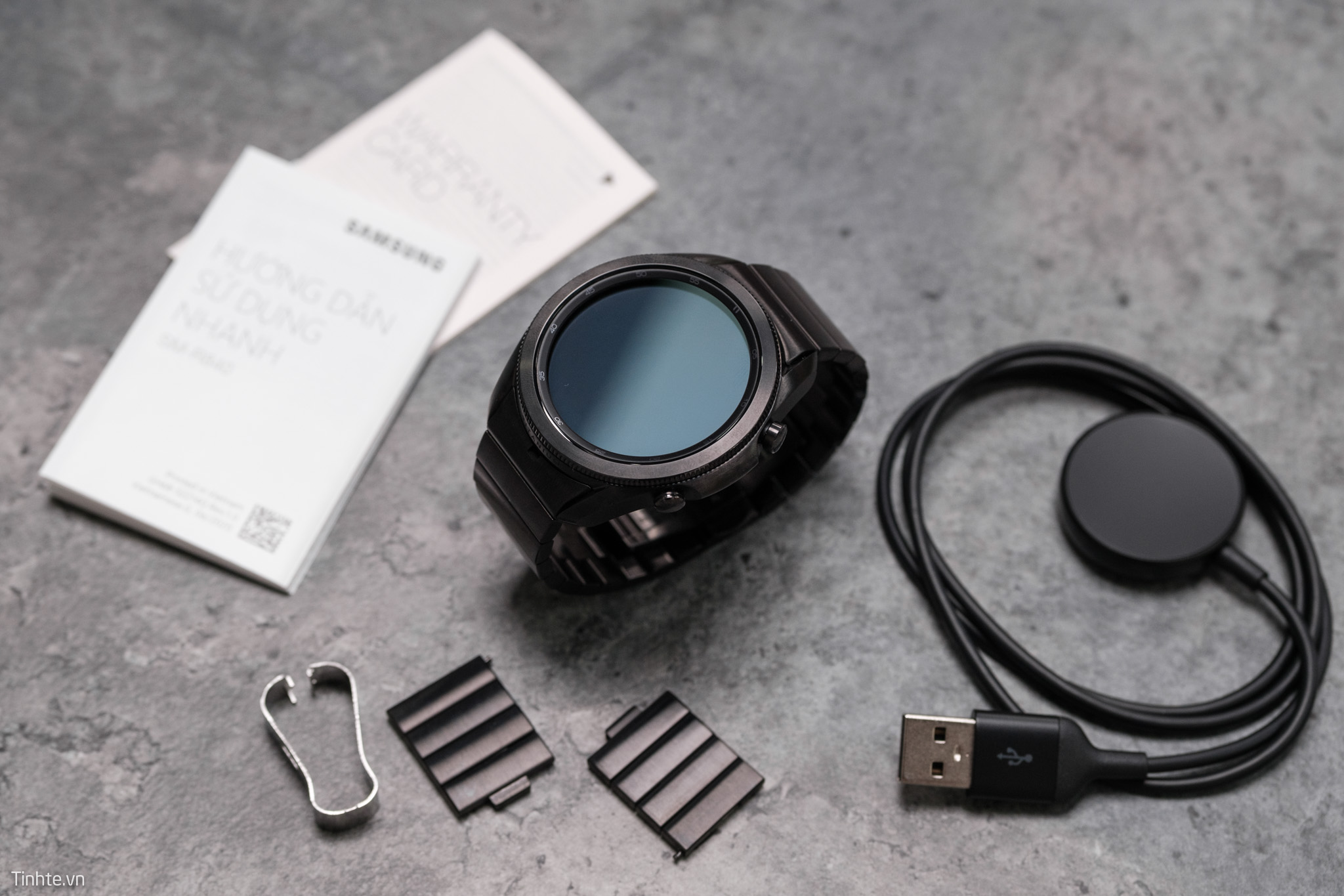 Galaxy watch 3 online titanium charger