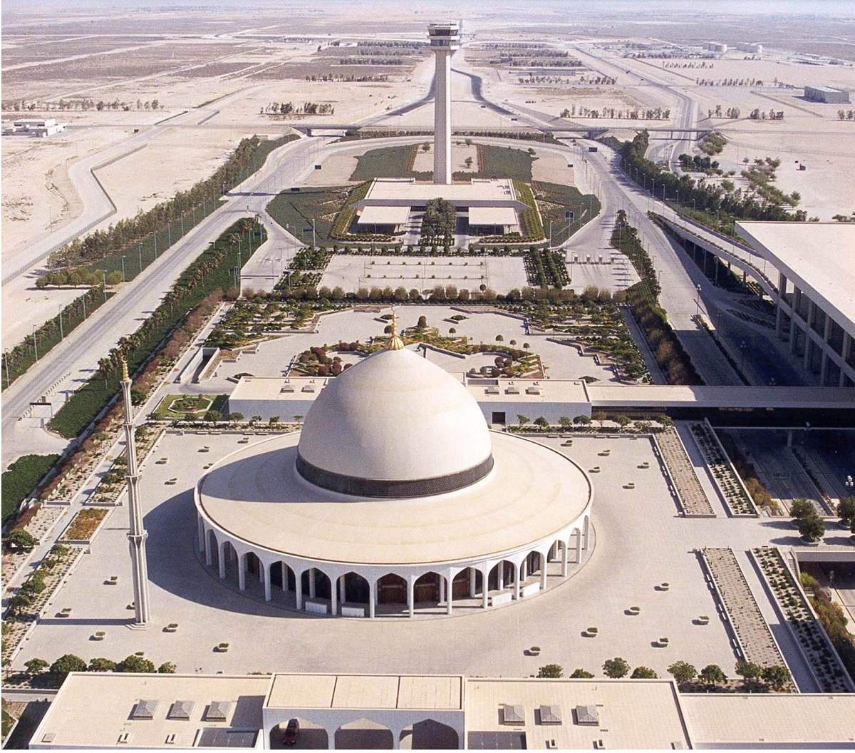 King-Fahd-Airport.jpg