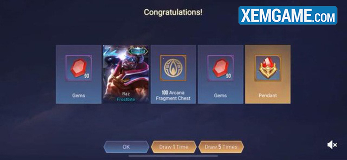 Vòng quay Kho Báu server Tencent chỉ khác biệt so với bản Garena ở tần suất làm mới và chi tiết skin thưởng.