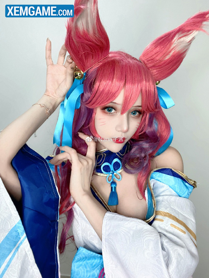 LMHT cosplay: Ngất ngây với vẻ quyến rũ ngọt ngào của Ahri Chiêu Hồn Thiên Hồ